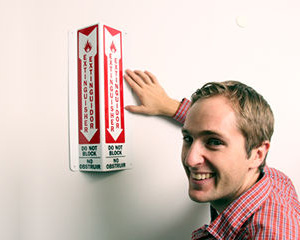 Do Not Block Fire Extinguisher Signs