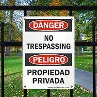 Danger Peligro No Trespassing Propiedad Privada Sign