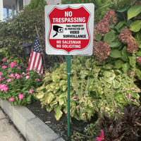 No trespassign sign for the the front of the house