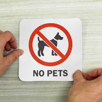 Swimming Pool Sign: No Pets
