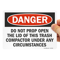Trash Compactor Lid Safety Sign