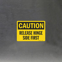 Door operation safety advisory