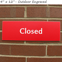 Closed Engraved Signs